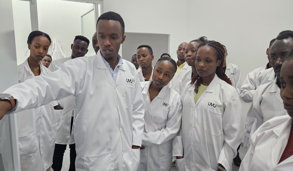 UVU Bio, a renowned biotech incubator that runs the recently inaugurated Bioeconomy Hub, welcomed its first cohort in Rwanda for a one-month intensive training on biotechnology and laboratory skills in September. Photo by UVU Bio