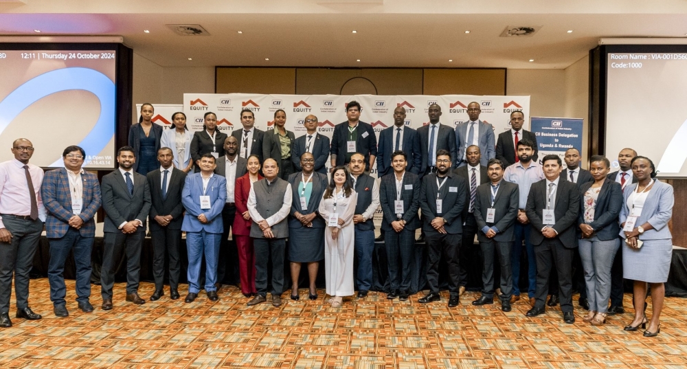 Both delegations pose for a group photo at the meeting that was held under the theme “Facilitating Partnerships For Sustainable and Inclusive Growth