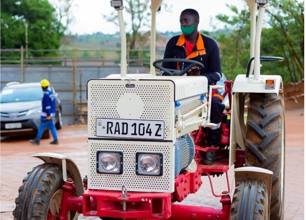 A Volkswagen GenFarm electric tractor. Such tractors are expected to support agricultural mechanisation in Rwanda (Volkswagen).