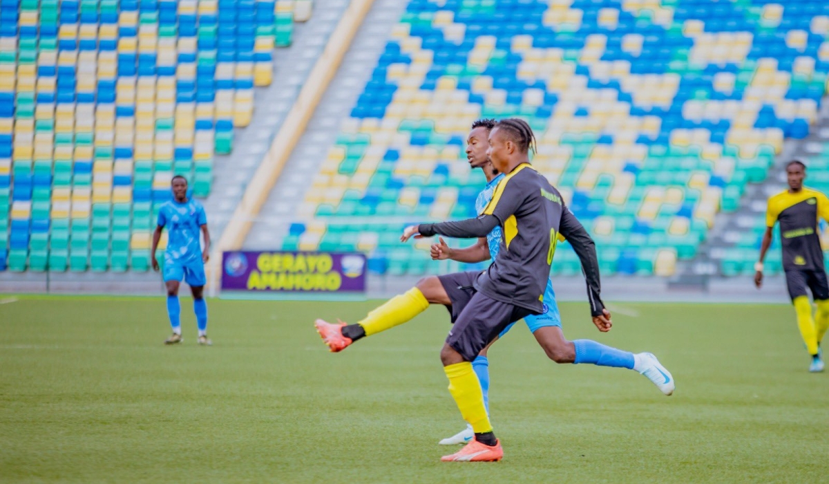 Mukura Victory Sports&#039; defeat 2-0 against Police FC  at Huye Stadium on Thursday, November 7.Photo Courtesy 