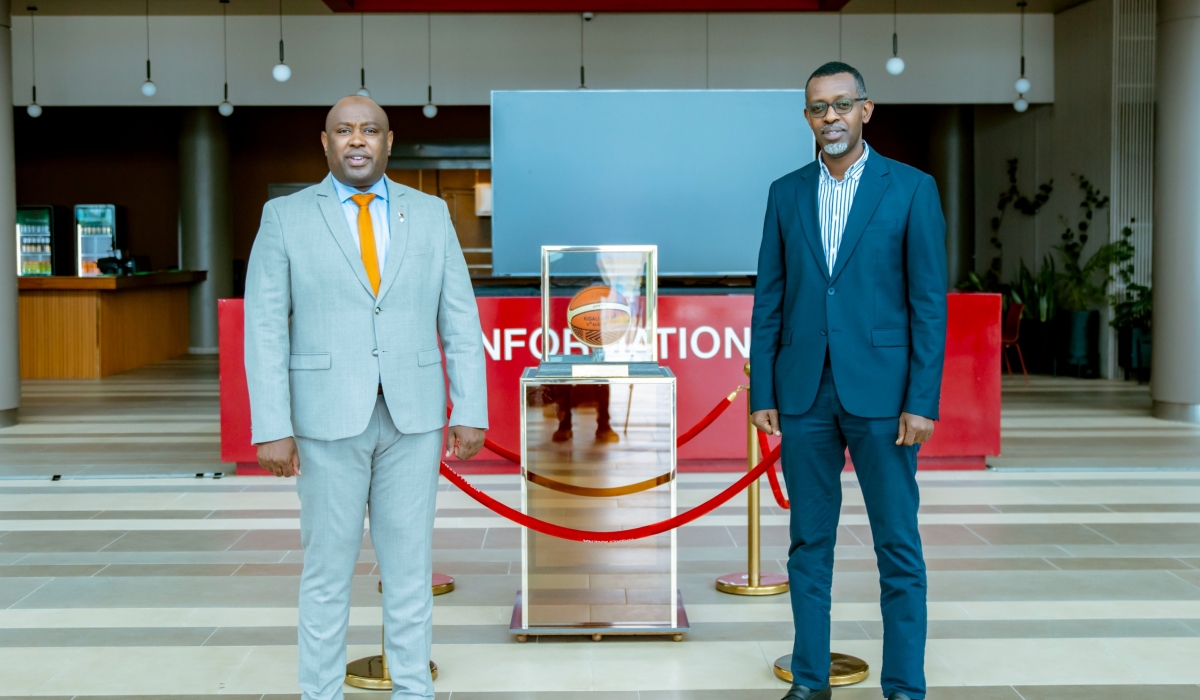 Madagascar Minister of Youth and Sports Abdullah Marson Moustapha (L) and his Rwandan counterpart Richard Nyirishema (R) pose for a photo after touring BK Arena on Thursday, November 7-courtesy