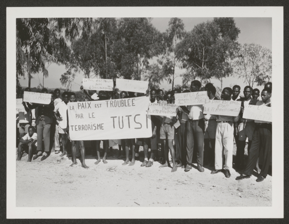 Made-up and enforced ethnic groups created hatred among Rwandans. HP.1977.23.549, collection RMCA Tervuren; photo P. Laval (Inforcongo), 1960 © RMCAP. Laval