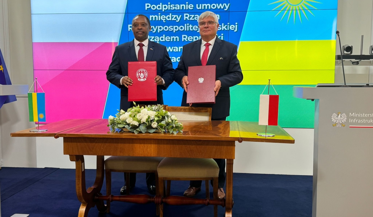 The agreement signed by Rwanda’s Ambassador to Poland Anastase Shyaka and Maciej Lasek, the Secretary of State for Air Communications in the Polish Ministry of Infrastructure will facilitate economic ties between the two countries.