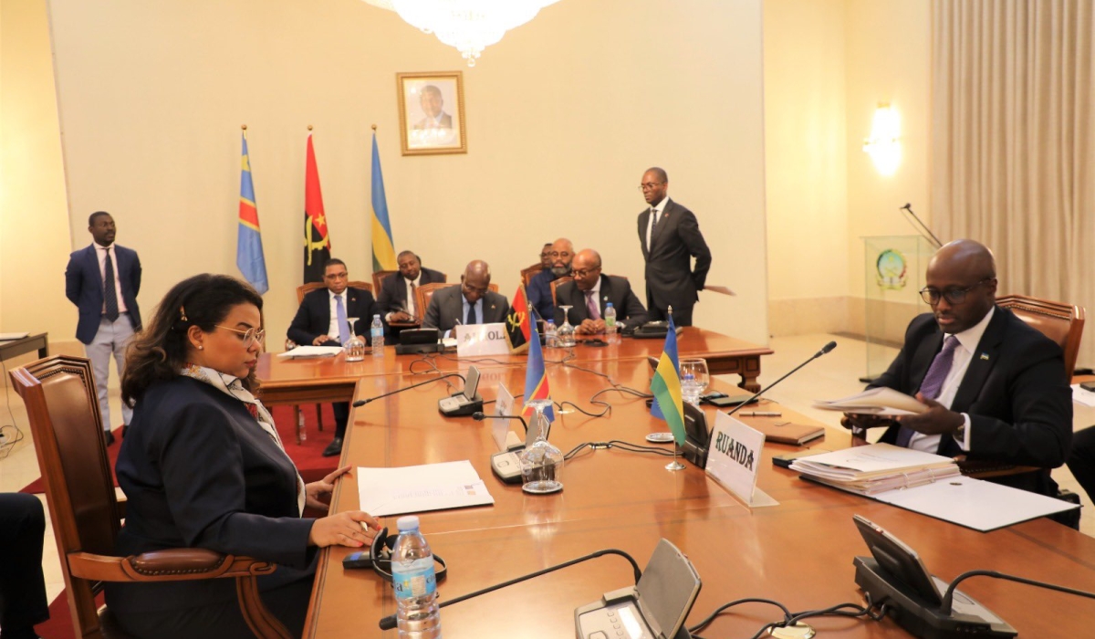 The Minister of Foreign Affairs and International Cooperation, Olivier Nduhungirehe and his counterparts Therese Kayikwamba Wagner of DR Congo and the mediator Tete Antonio of Angola during a past meeting.