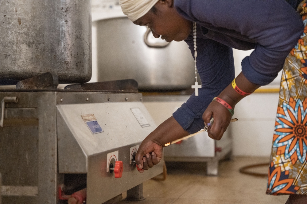 Clean cooking technologies and modern methods have been implemented at Groupe Scolaire St Jean Munini, Nyaruguru. Photos by Emmanuel Dushimimana