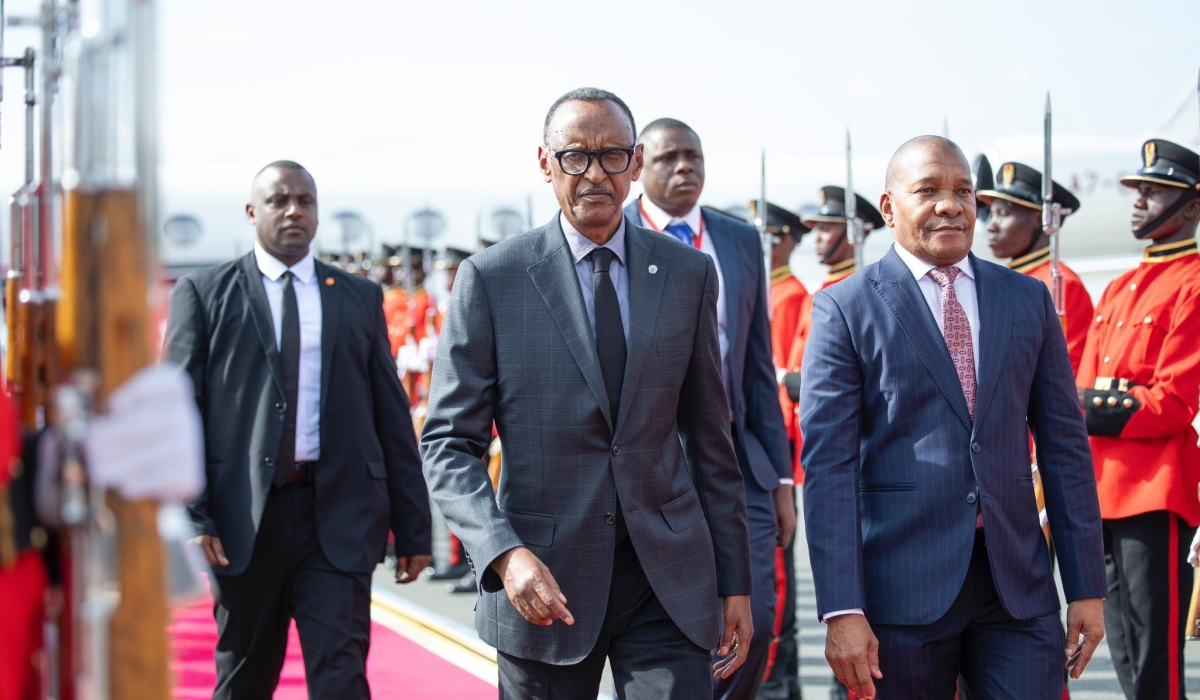 President Paul Kagame arrives in Arusha, Tanzania, on Saturday, November 30, for the 24th Ordinary Summit of EAC Heads of State. Courtesy Urugwiro Village