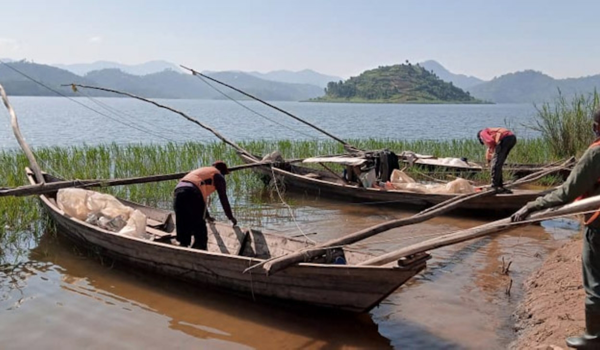 Fishermen on the shores of Lake Ruhondo, which straddles Burera and Musanze districts in Northern Province. Photo Courtesy