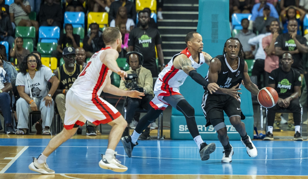 APR BBC&#039;s Nshobizwabyosenumukiza dribbles past Patriots&#039; Kenny Gasana during the league game at BK Arena on September 21, 2024. Olivier Mugwiza