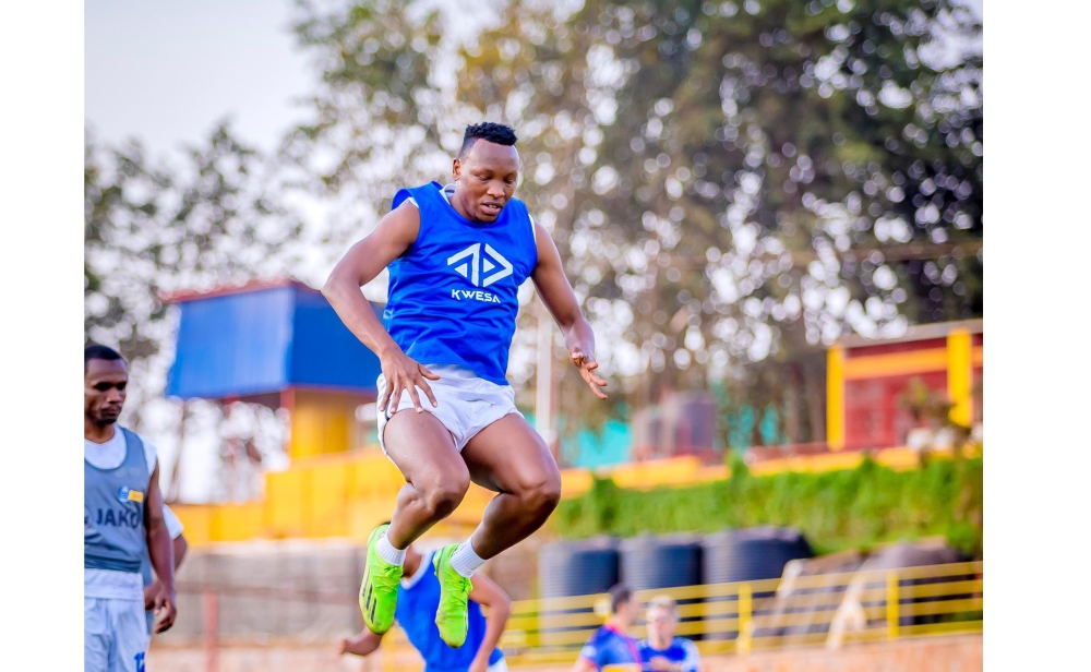 Defender Aimable Nsabimana resumed training with Rayon Sports after days of protest agaisnt club&#039;s delays in paying his remaining signing on fee-courtesy