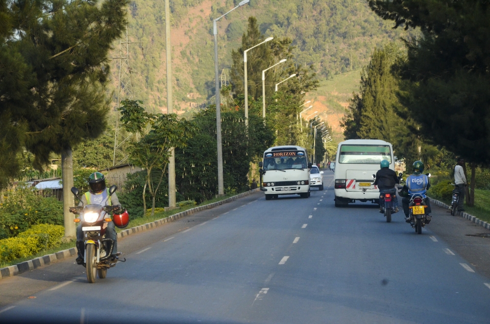 A segment of Kigali-Muhanga road at Giticyinyoni in Kigali. Expansion works for Kigali-Muhanga road are expected to commence in December. Photo by Sam Ngendahimana