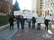 Demonstrators against Rose Kabuyeu2019s arrest. (Photo F.Mutesi)