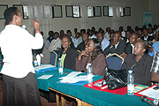 Senator Aloysia Inyumba making a presentation on patriotism in youth at a workshop organised by Imbuto Foundation in Rwamagana yesteday.(Photo/G.Barya)