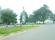 A big reassuring beer right in the middle of the road (Photo K.Odoobo)