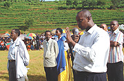 Innocent Gakwaya stresses a point of disappointment during the Premieru2019s visit to Muhanga District. (Photo/ D. Sabiiti)