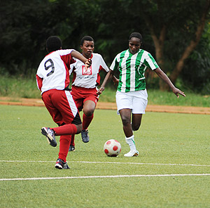 A local womenu2019s league game. There should be more emphasis on womenu2019s sports.