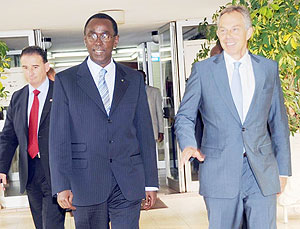 Prime Minister Bernard Makuza (L) with the former UK Prime Minister, Tony Blair, after their meeting yesterday (Photo / J. Mbanda)