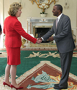 Ambassador to Ireland resident in London, Ernest Rwamucyo, presenting his credentials (Courtesy photo)