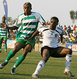 Kiyovu welcomes back their influential Congolese defender Berch Bawuma (L) from injury for todayu2019s game. (File photo)