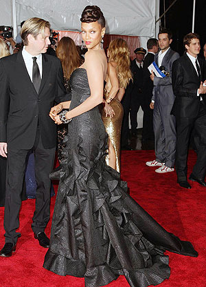 Tyra Banks on red carpet.