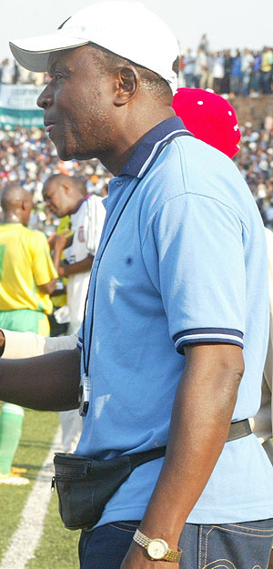 Shungu has warned Rayon to act quickly or lose out on his services. (File photo)