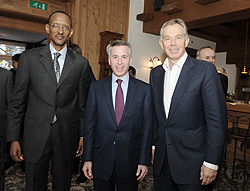 President Kagame with the Vice Chairman of Barclays capital, Marc Holtzman and former British Prime Minister, Tony Blair (R) yesterday. (Photo Village Urugwi