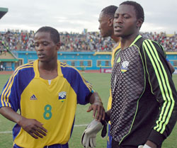 Amavubi captain Haruna Niyonzima (L) has had a poor tournament by his standards. (File Photo)