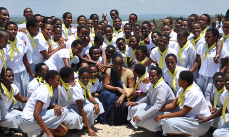 First Lady, Jeannette Kagame, together with some of the Gashora Girls (Photo Imbuto Foundation)