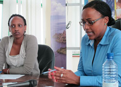 Vivian Kayitesi (R) Head of Division - Investment and Diane Dusaidi, Senior Investment promotion officer at the news conference, yesterday  (Photo T.Kisambira)