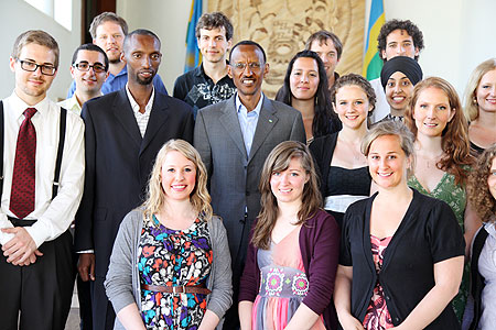 President Paul Kagame in a group photo with the Canadian law students (Photo T.Kisambira
