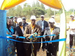 (L-R) Governor Kirabo Kacyira, Gatsibo Mayor, Ruboneza, Minister Rwangombwa, and RRA boss, Kagarama, officially open the new RRA branch in Gatsibo (Photo D.Ngabonziza)