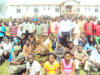 Youth from three districts pose for a photo. The Sunday Times /S. Rwembeho