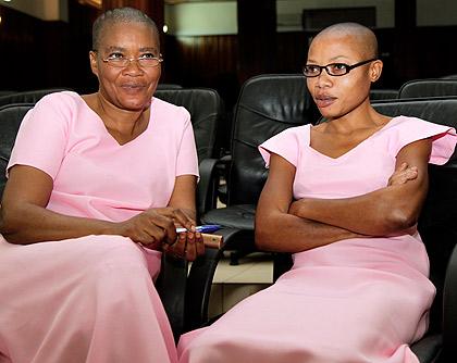 Umurabyo journalists Saidat  Mukakibibi (L) and Agnes Uwimana  during their appeal hearing. The New Times / T. Kisambira.