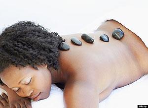 The stress-reducing powers of massage can also keep you healthy. Net photo.