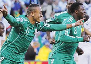 Peter Odemwingie (L) is one of the professionals in the Nigerian side