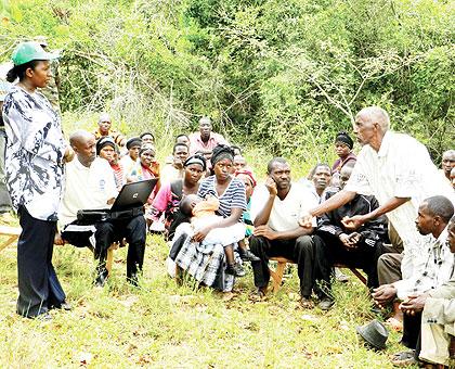 Mucucu residents express their land problems before Governor Odette Uwamariya. The SundayTimes / S. Rwembeho.