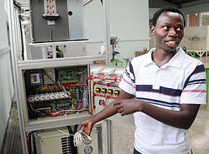 An electronics student at IPRC. The New Times / John Mbanda.