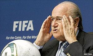 Fifa President Sepp Blatter wants goal-line technology. Net photo.