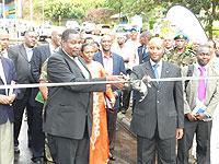Rwanda and Tanzania officials at the launch of STR at Rusumo border. The New Times S. / Rwembeho.