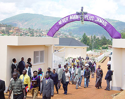 Mourners visit Kigali Genocide Memorial Centre at Gisozi.  The New Times / File.