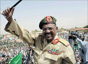 Sudanu2019s President Omar Al-Bashir escalated war rhetoric against South Sudan on Wednesday at a public rally in Khartoum. The New Times / Net photo.