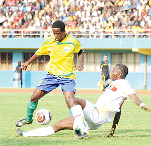 Midfielder Haruna Niyonzima captained Amavubi team the last time Benin visited Kigali and left with a 3-0 win at Amahoro stadium in October 2010. The New Times/File.