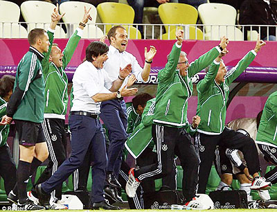 Germany await the winner of England's quarter final with showdown with Italy. Net photo.