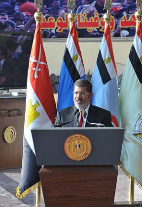 Egyptu2019s new President Mohamed Morsi speaks during parade at a military base in the eastern suburb of Cairo, Egypt, June 30, 2012.   Xinhua.