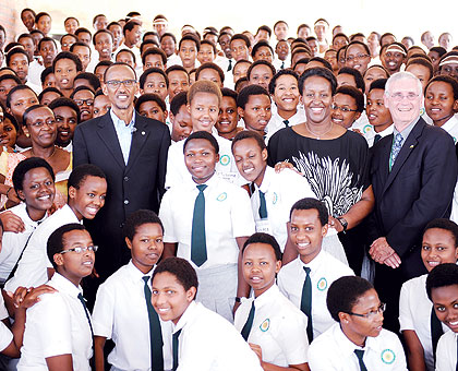 President Paul Kagame and the First Lady, Jeannette Kagame, together with Gashora Girls Academy headmaster, Peter Thorp, and students yesterday. The New Times/Village Urugwiro.