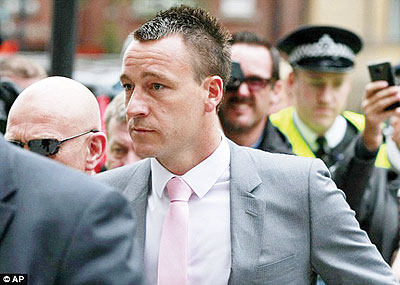 The Chelsea captain arrived at Westminster Magistrates' Court on Monday morning. Net photo.