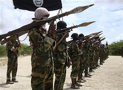 Al Shabaab militants parade new recruits after arriving in Mogadishu. Net Photo.