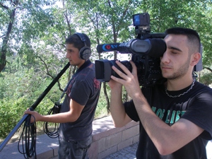 A TV crew on an assignment. Journalists are vulnerable in conflict areas. The New Times / File.