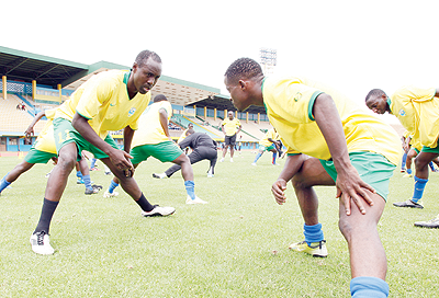 Amavubi Stars captain Olivier Karekezi (L) and playmaker Haruna Niyonzima (R) will be hoping to lead Rwanda to the senior challenge cup title, which they have won once in 1999 when it was held in Kigali. The New Times/File.