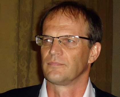 Denis Lavagne.