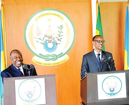 President Paul Kagame (R) and Ali Bongo, President of Gabon during a joint press briefing at Village Urugwiro yesterday. The Sunday Times/Village Urugwiro.